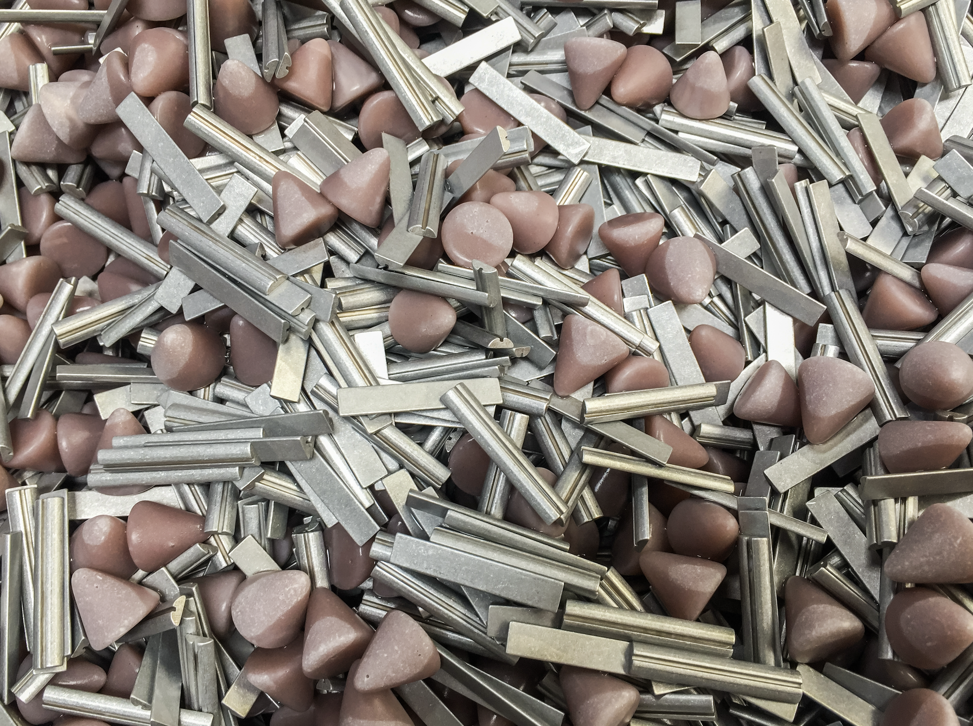 manufacturing vibratory deburring