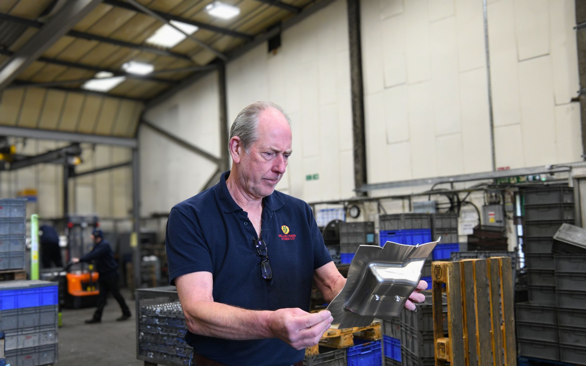 metal degreasing and metal deburring